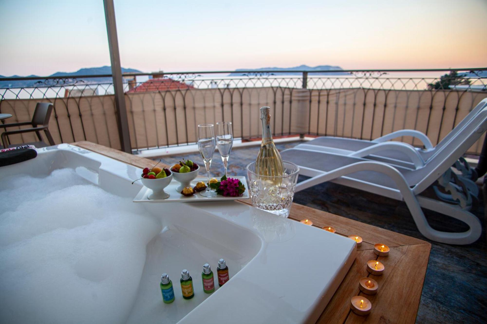 Noel Baba Hotel Kaş Eksteriør bilde